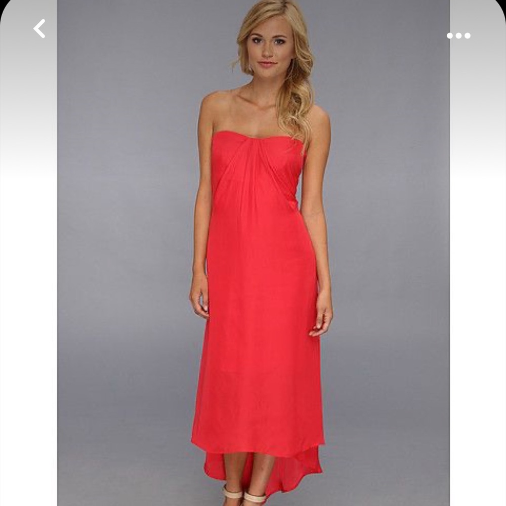 BB Dakota Strapless gown size 8